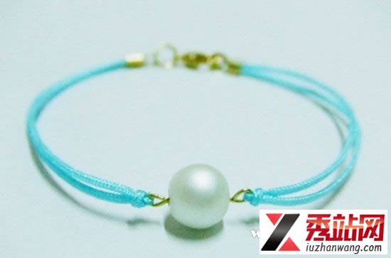 可爱清新手绳手链的编法图解 -  www.kejidiy.com